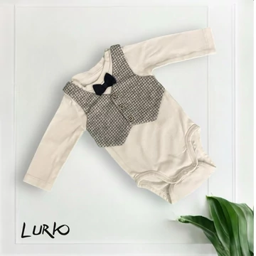Hosszú ujjú body csokornyakkendővel