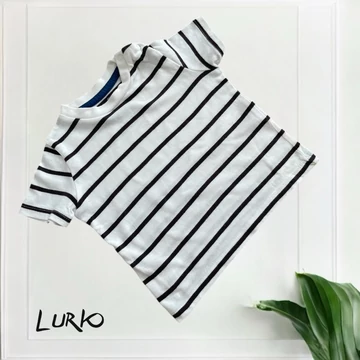 Rövid ujjú póló