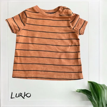 Csíkos rövid ujjú póló