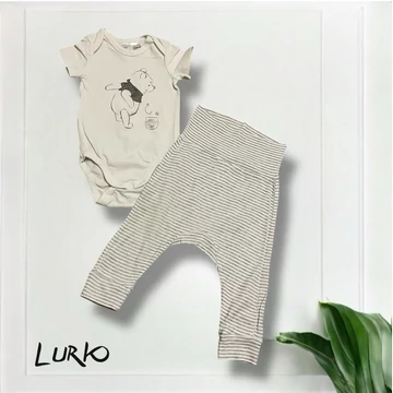 Winnie The Pooh rövid body leggingel