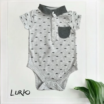Bajusz mintás rövid ujjú ingbody