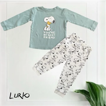 Snoopy mintás hosszú ujjjú pizsama