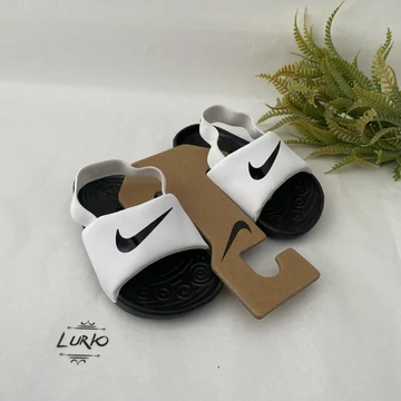 Nike papucs pánttal