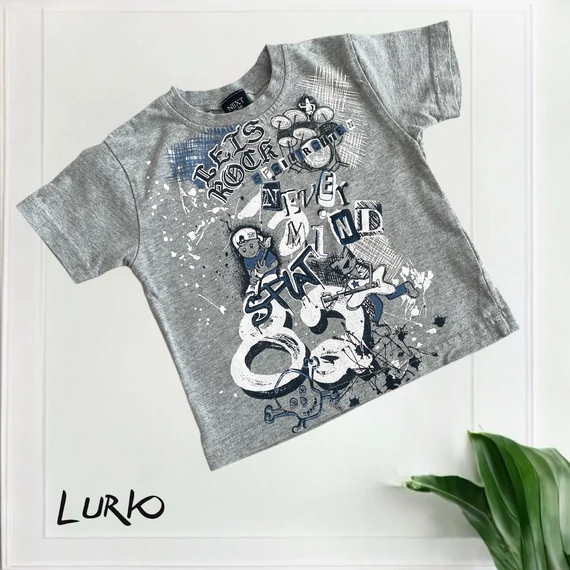 Rövid ujjú póló
