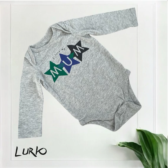 Hosszú ujjú body felirattal