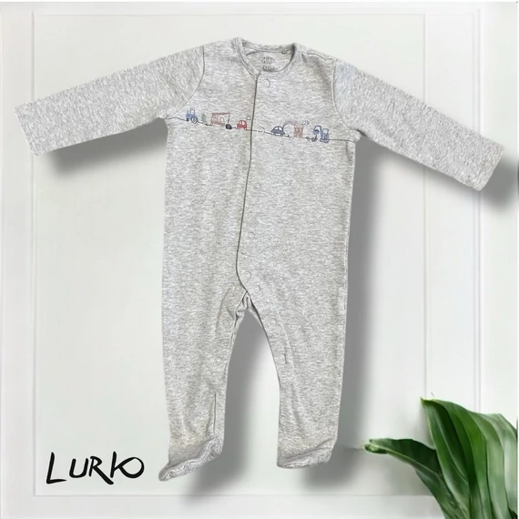 Lábfejes rugdalózó