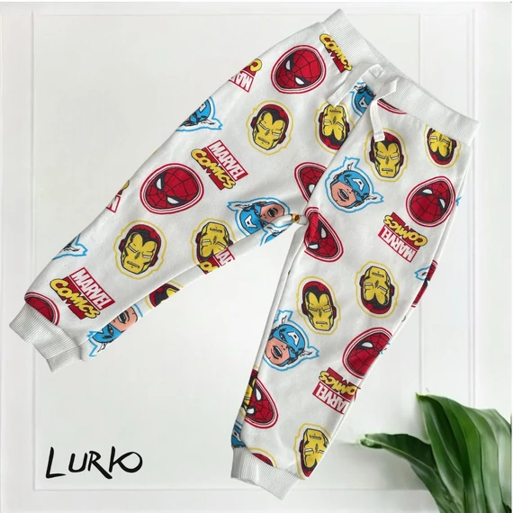 Marvel mintás melegítőnadrág
